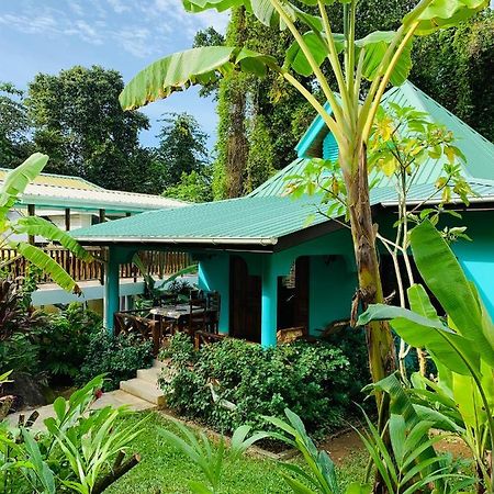 O'Soleil Chalets Self Catering Диг Екстериор снимка
