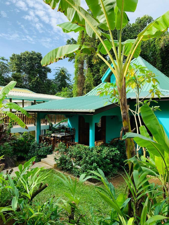O'Soleil Chalets Self Catering Диг Екстериор снимка