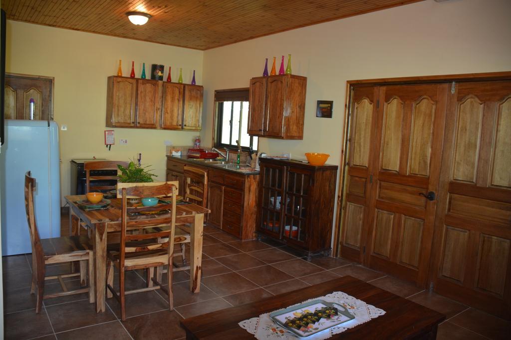 O'Soleil Chalets Self Catering Диг Стая снимка